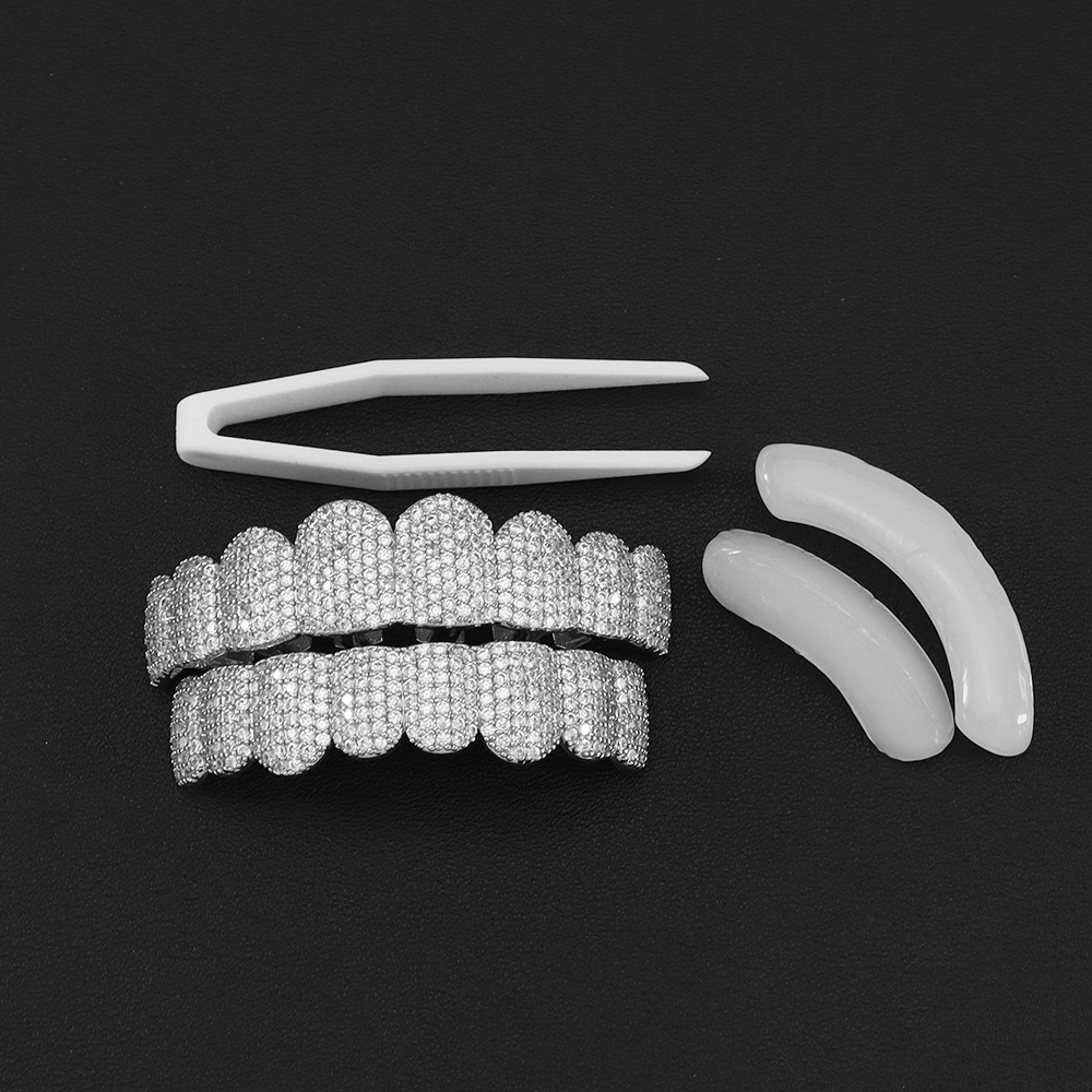 Silver Plated Full Iced Out CZ - Teeth Whitening Moulds recension och pris